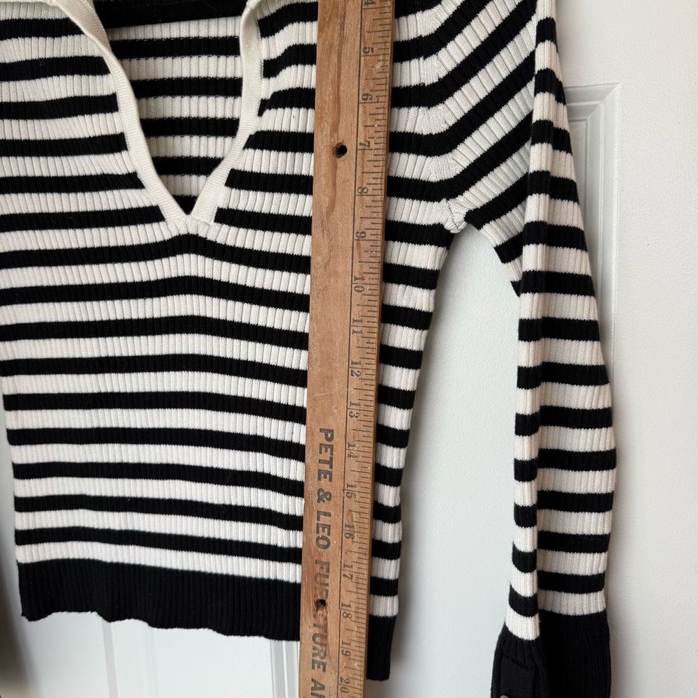 Anthropologie Maeve Bell Sleeve Ribbed Knit Polo Sweater Sz S Black V Neck Prep - Picture 13 of 13